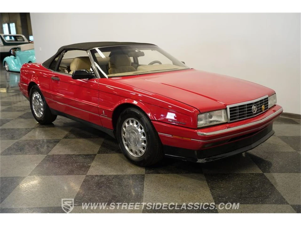 1993 Cadillac Allante - Image 16 of 31