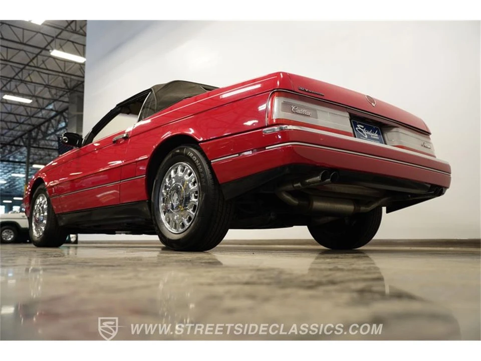 1993 Cadillac Allante - Image 25 of 31
