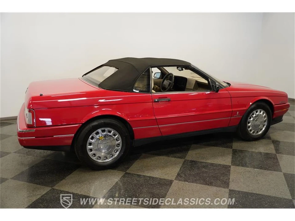 1993 Cadillac Allante - Image 13 of 31