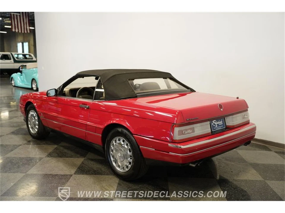 1993 Cadillac Allante - Image 9 of 31