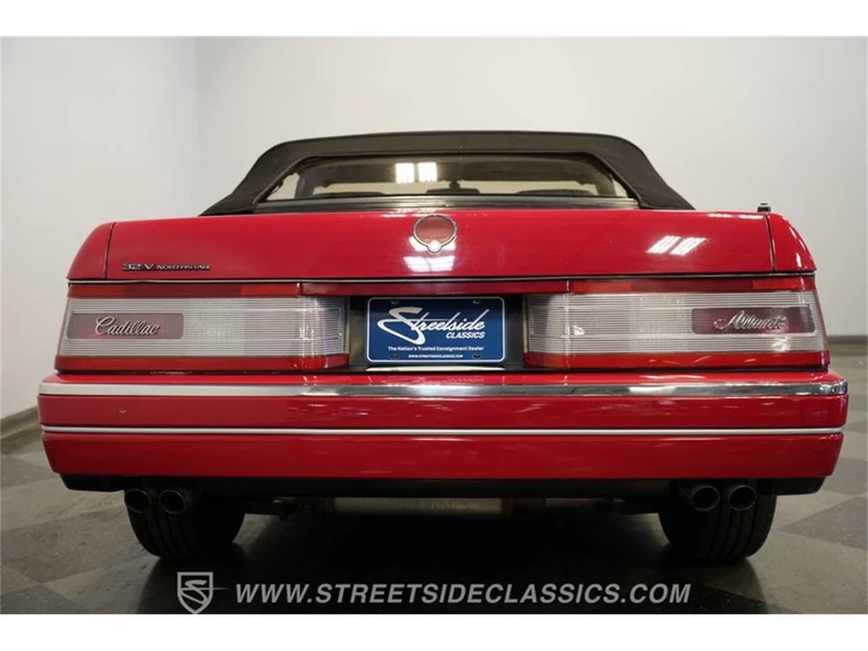 1993 Cadillac Allante - Image 10 of 31