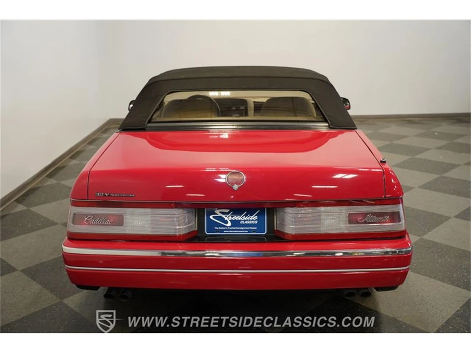 1993 Cadillac Allante - Image 27 of 31