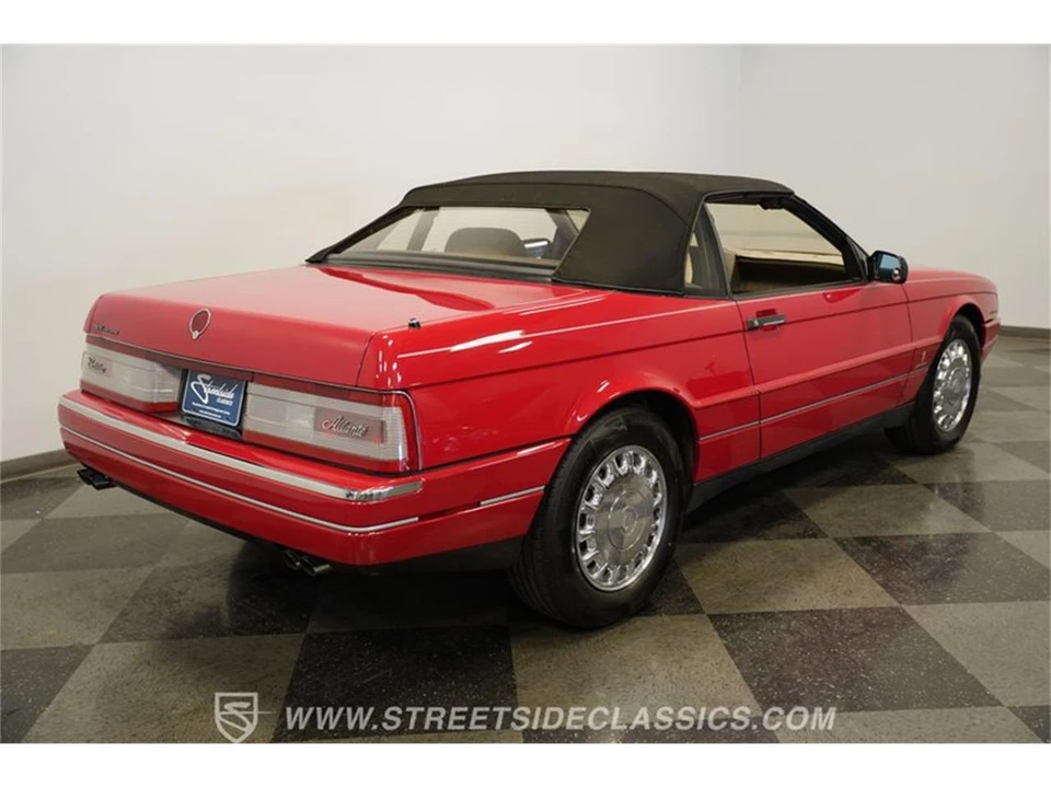 1993 Cadillac Allante - Image 11 of 31