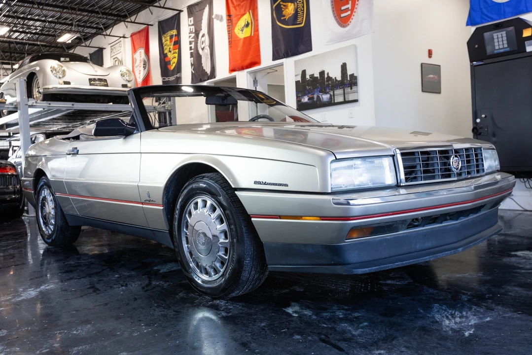 1993 Cadillac Allante - Image 4 of 31