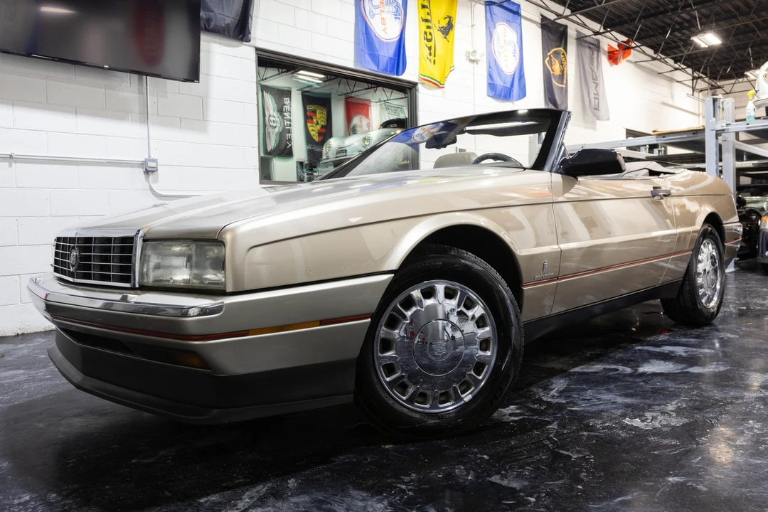 1993 Cadillac Allante - Image 3 of 12