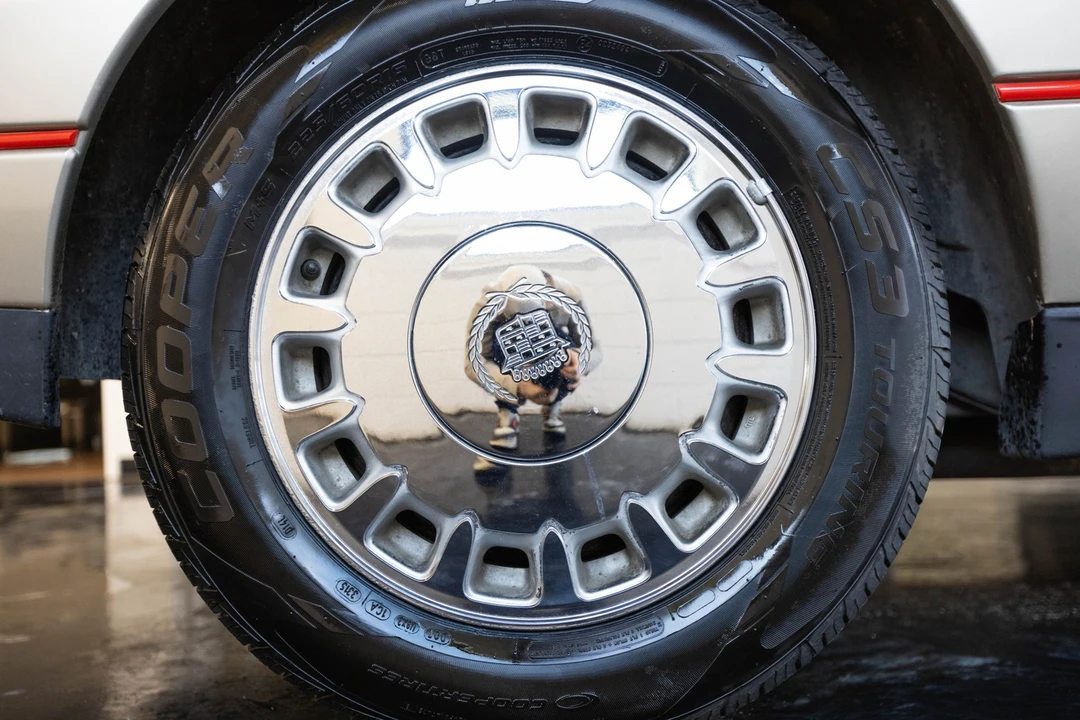 1993 Cadillac Allante - Image 21 of 21