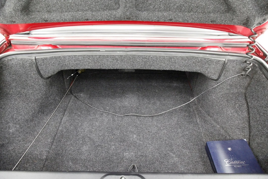 1993 Cadillac Allante - Image 6 of 21