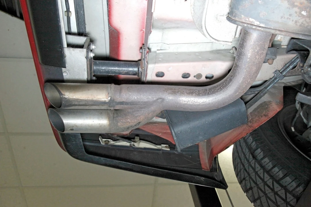 1993 Cadillac Allante - Image 19 of 21