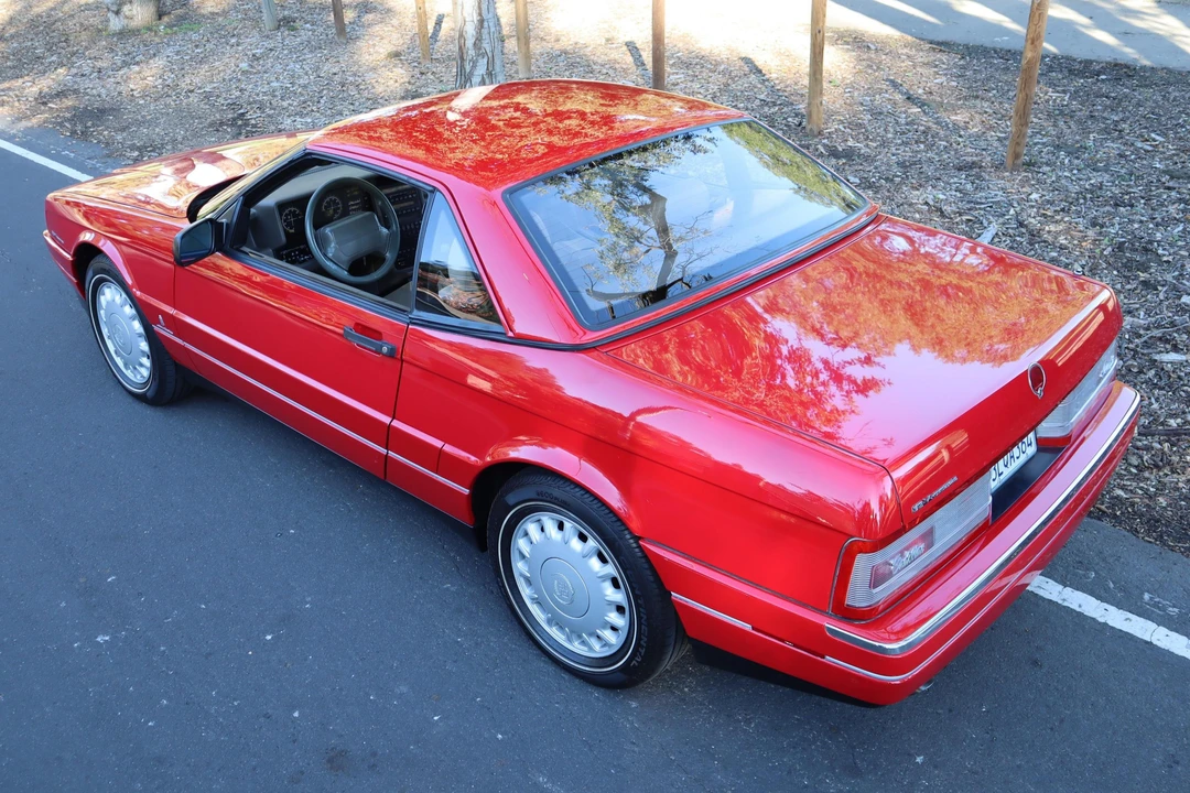 1993 Cadillac Allante - Image 4 of 31