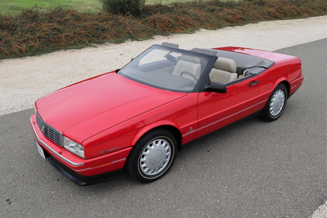 1993 Cadillac Allante - Image 7 of 31