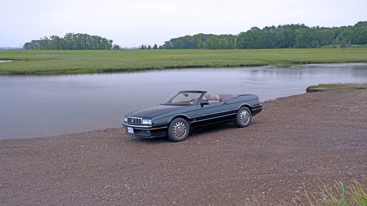 1993 Cadillac Allante - Image 4 of 31