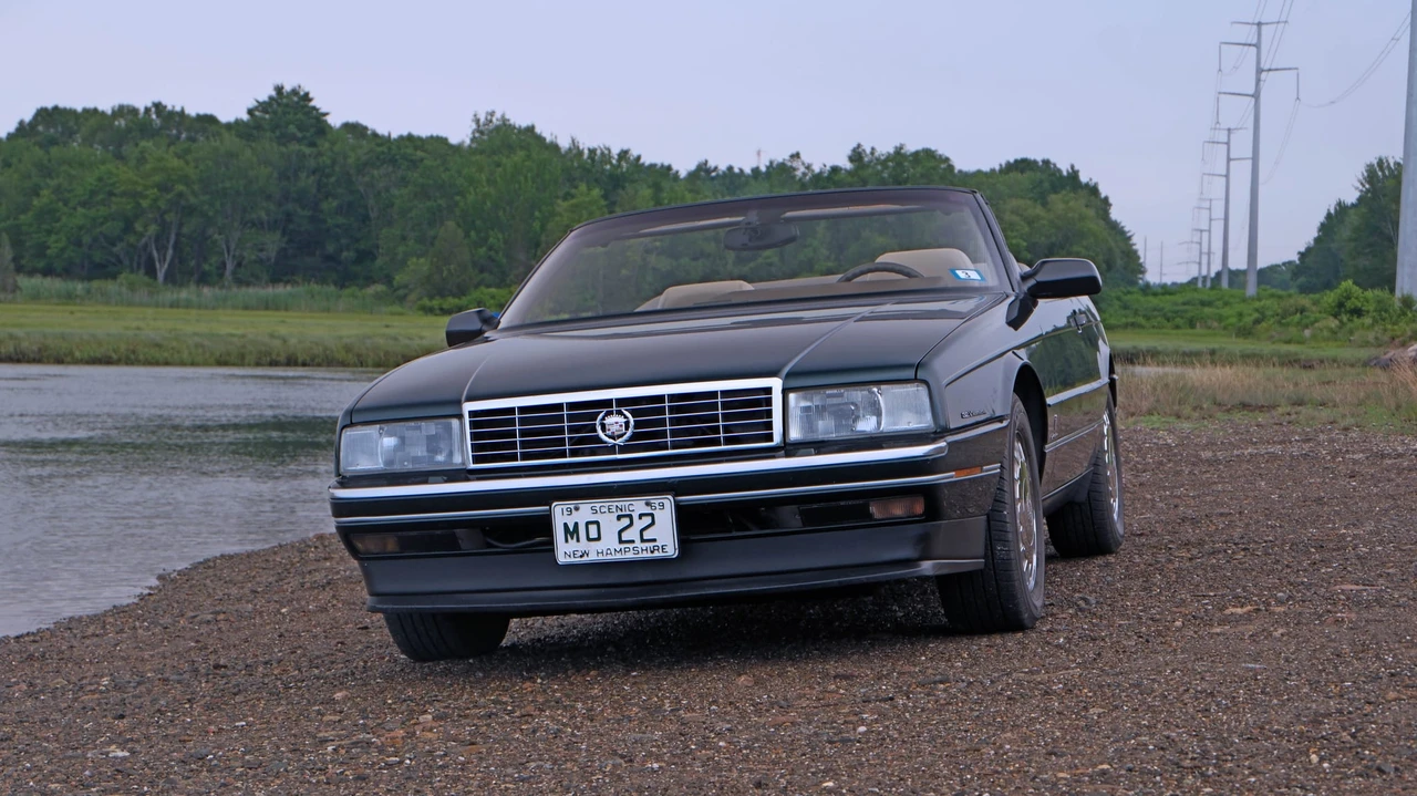1993 Cadillac Allante - Image 7 of 31