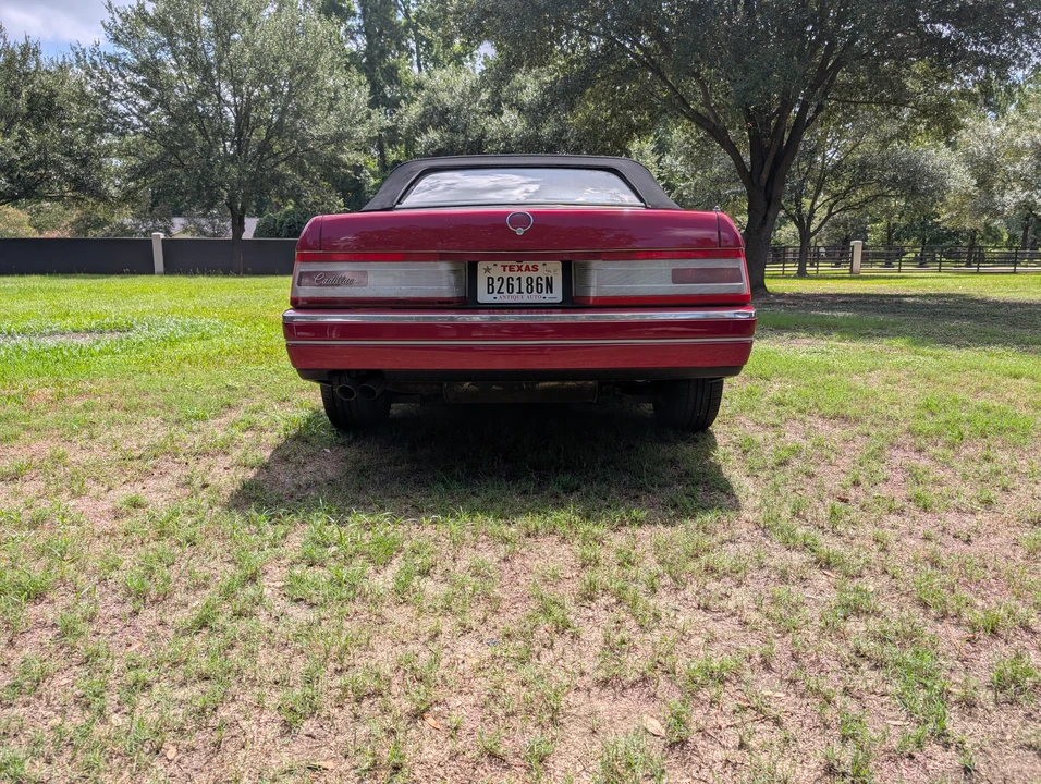 1993 Cadillac Allante - Image 6 of 31