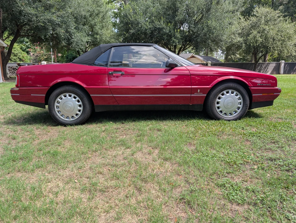 1993 Cadillac Allante - Image 4 of 31