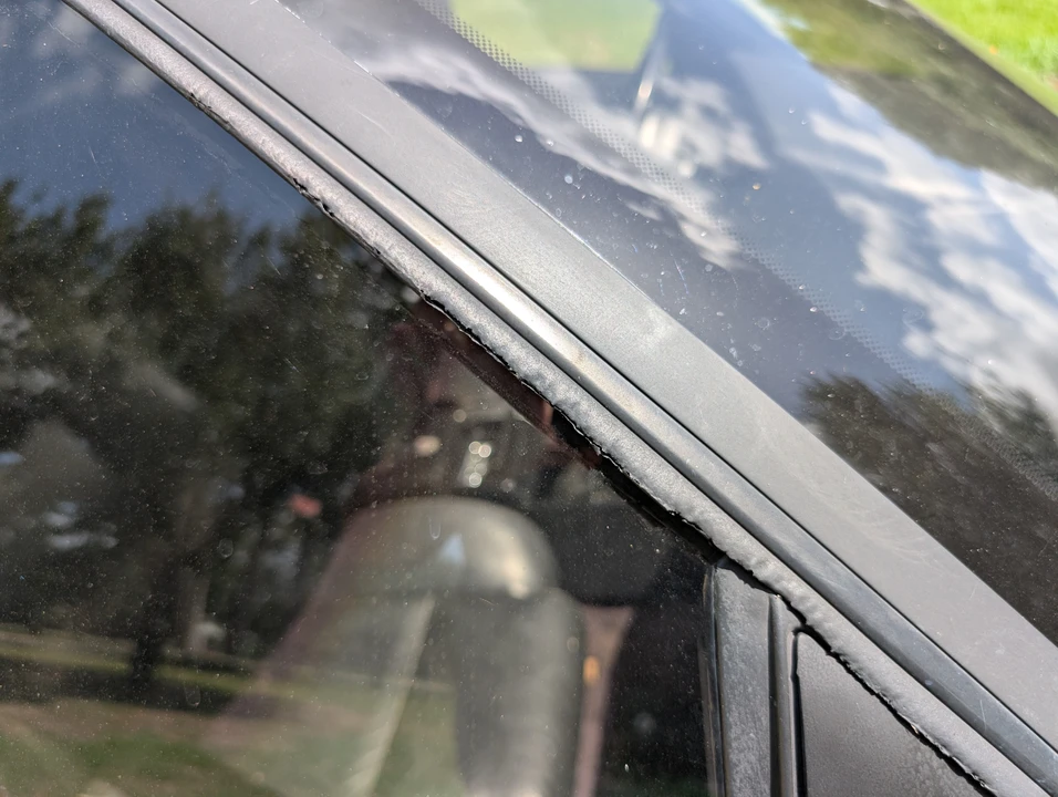 1993 Cadillac Allante - Image 30 of 31
