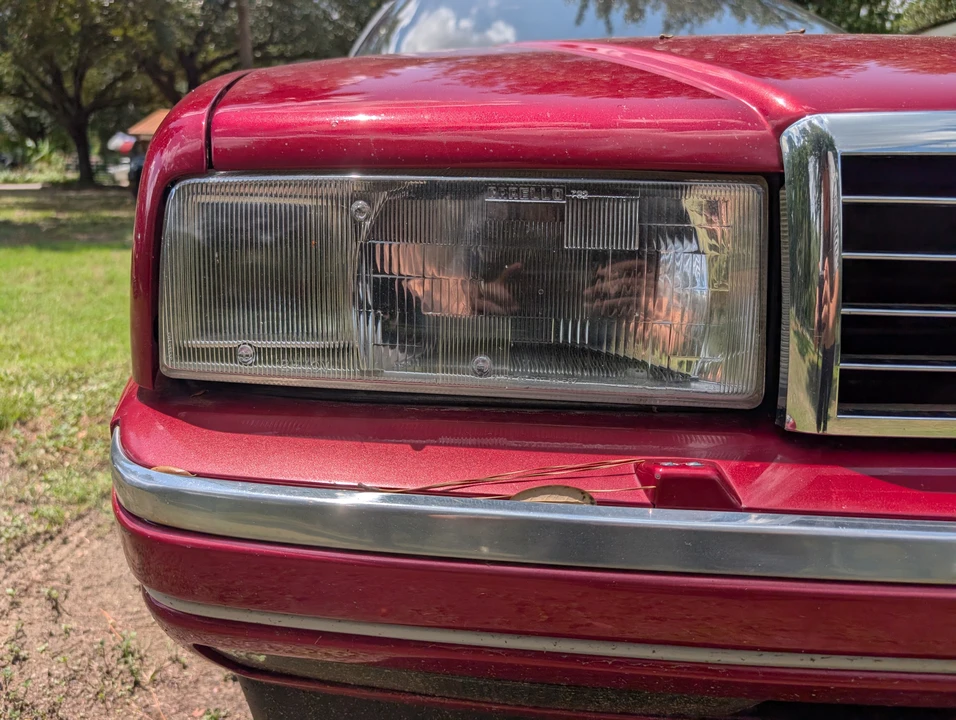 1993 Cadillac Allante - Image 9 of 31