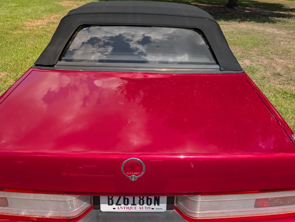 1993 Cadillac Allante - Image 16 of 31
