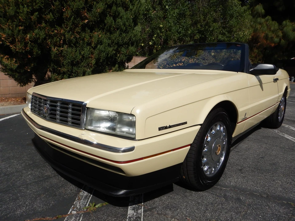 1993 Cadillac Allante - Image 4 of 31