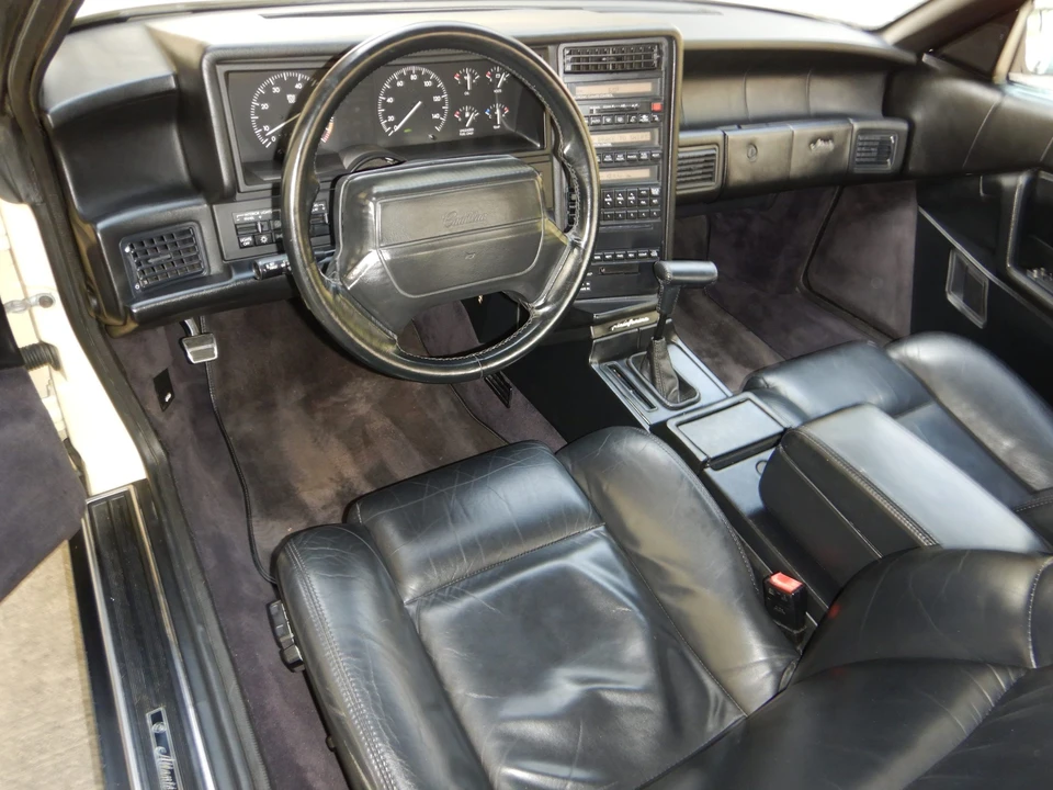 1993 Cadillac Allante - Image 29 of 31