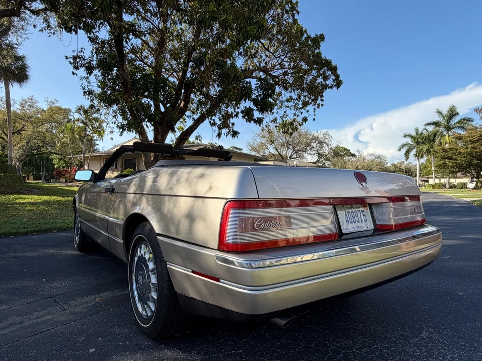 1993 Cadillac Allante - Image 5 of 21