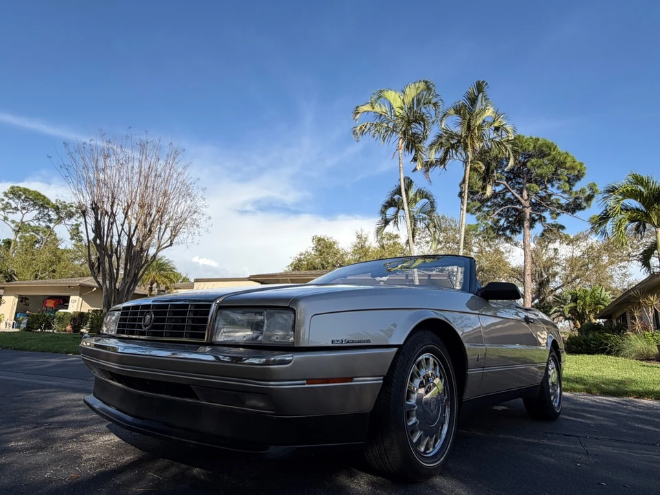 1993 Cadillac Allante - Image 2 of 21