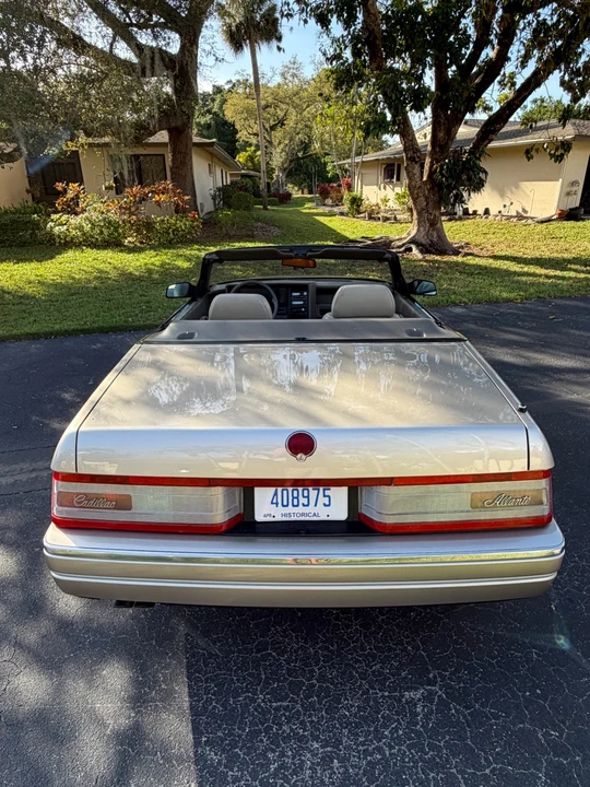 1993 Cadillac Allante - Image 6 of 21