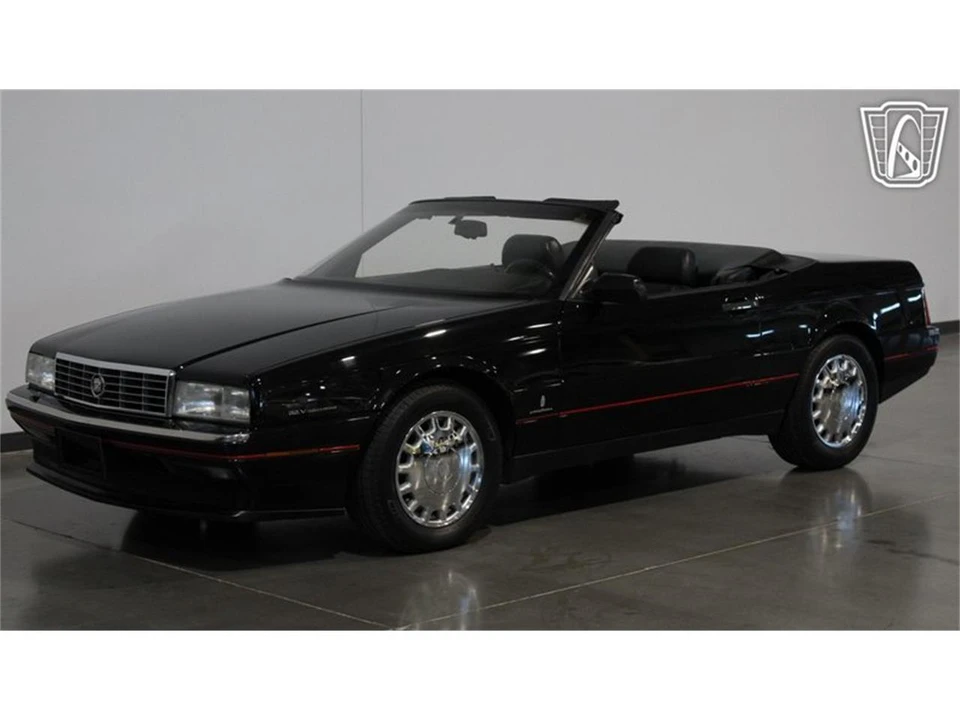 1993 Cadillac Allante - Image 21 of 31