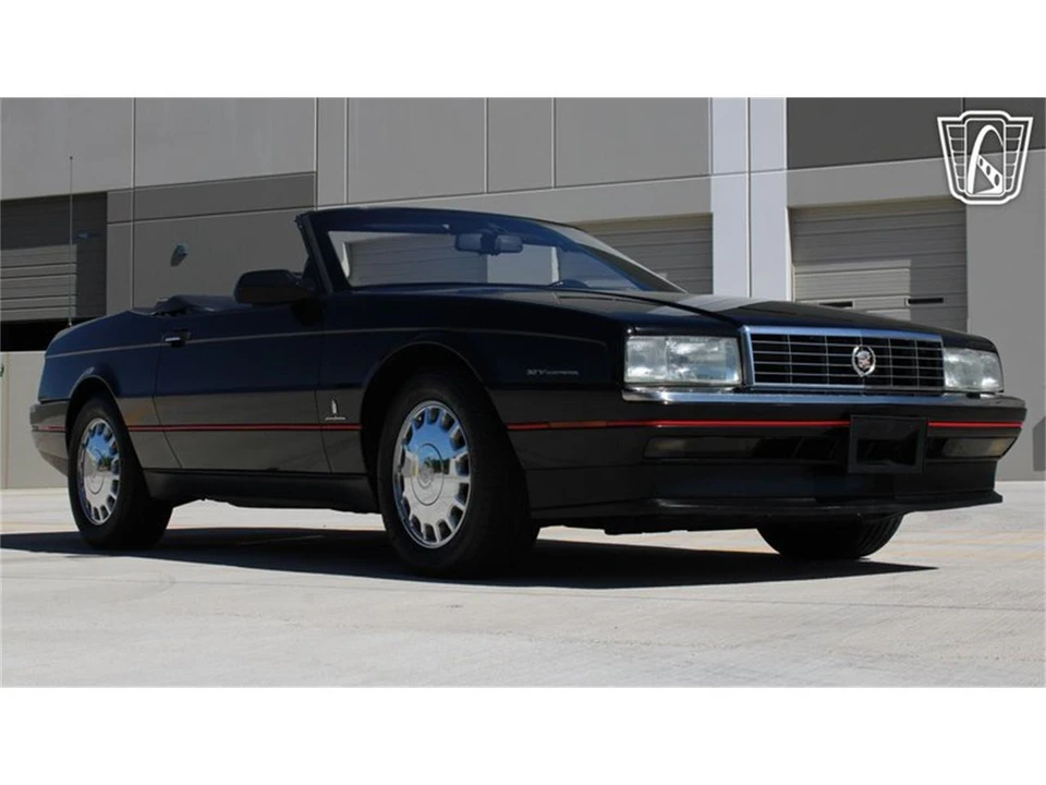 1993 Cadillac Allante - Image 7 of 31
