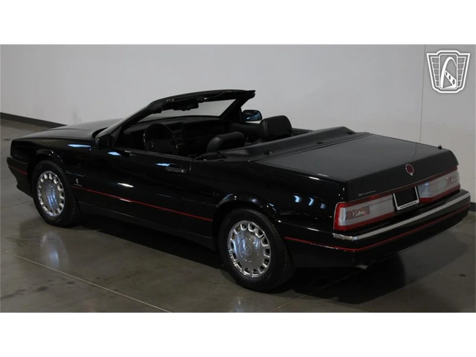 1993 Cadillac Allante - Image 27 of 31