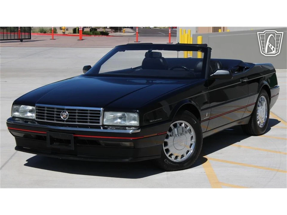 1993 Cadillac Allante - Image 4 of 31