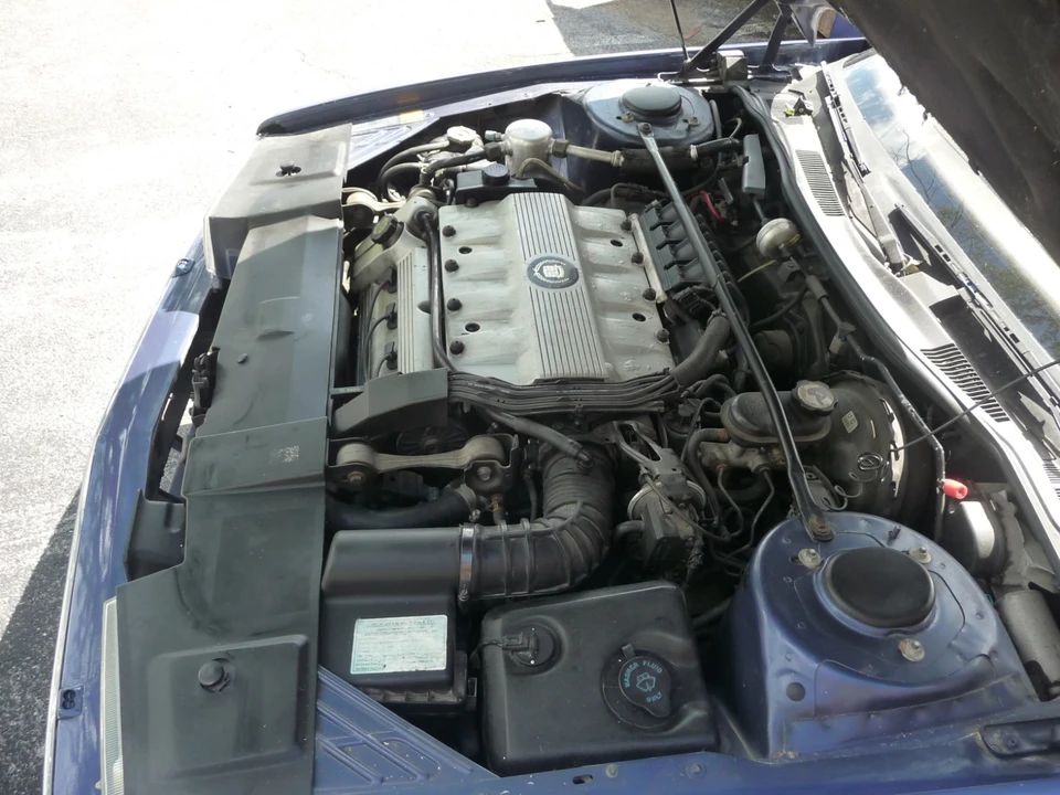 1993 Cadillac Allante - Image 13 of 20