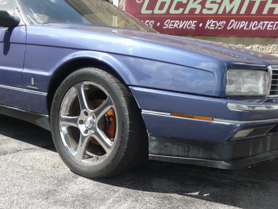 1993 Cadillac Allante - Image 4 of 20