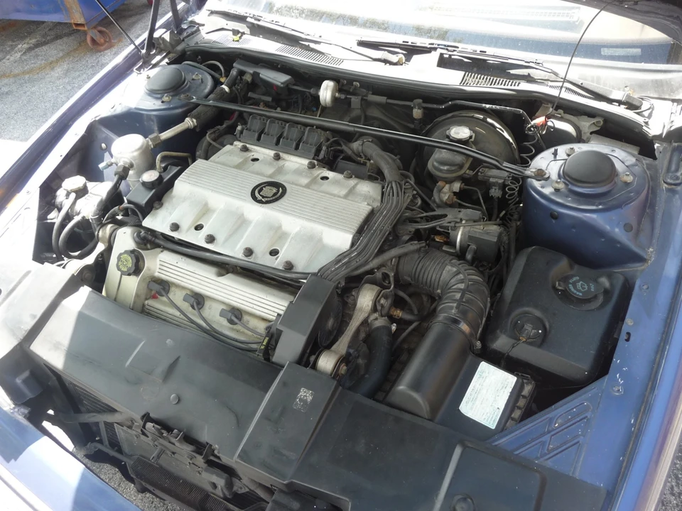 1993 Cadillac Allante - Image 12 of 20