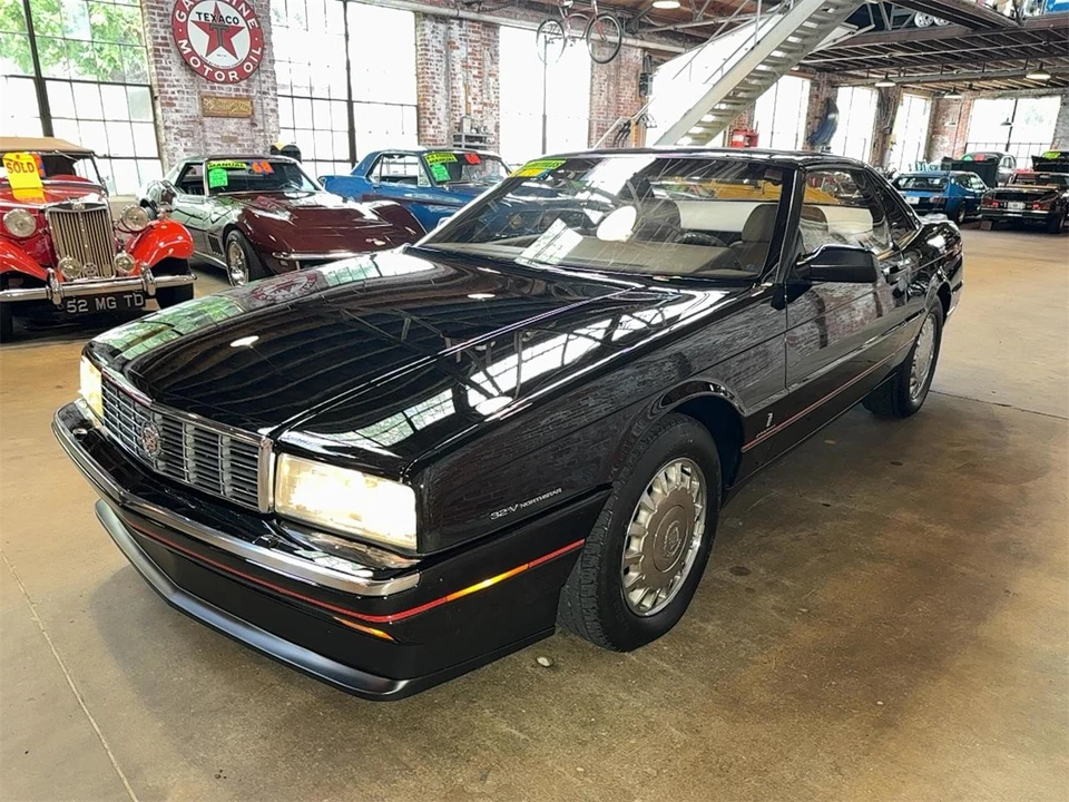 1993 Cadillac Allante - Image 6 of 31