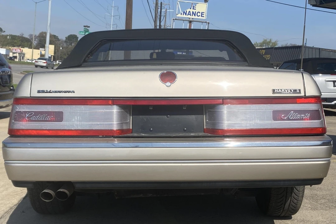 1993 Cadillac Allante - Image 6 of 31