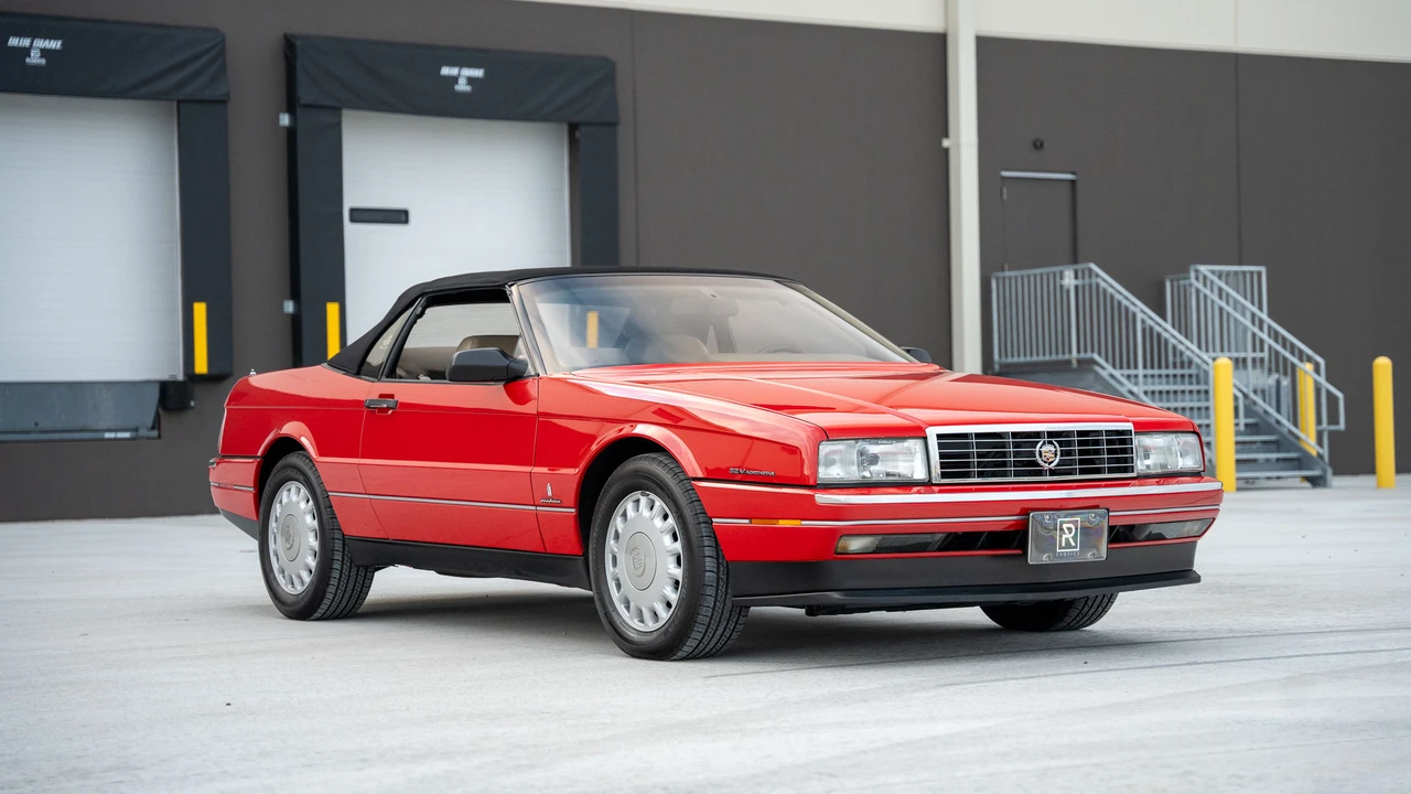 1993 Cadillac Allante - Image 23 of 31