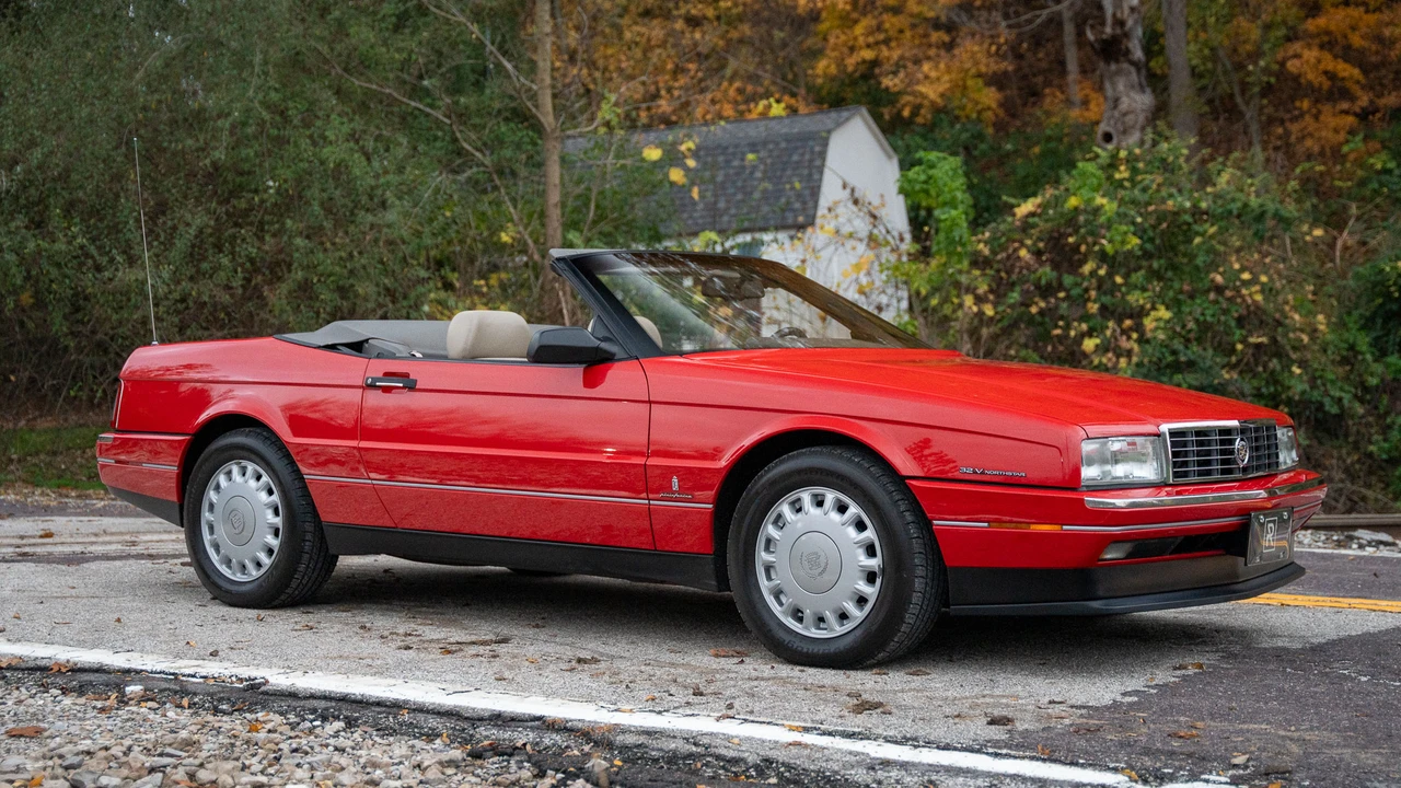 1993 Cadillac Allante - Image 6 of 31
