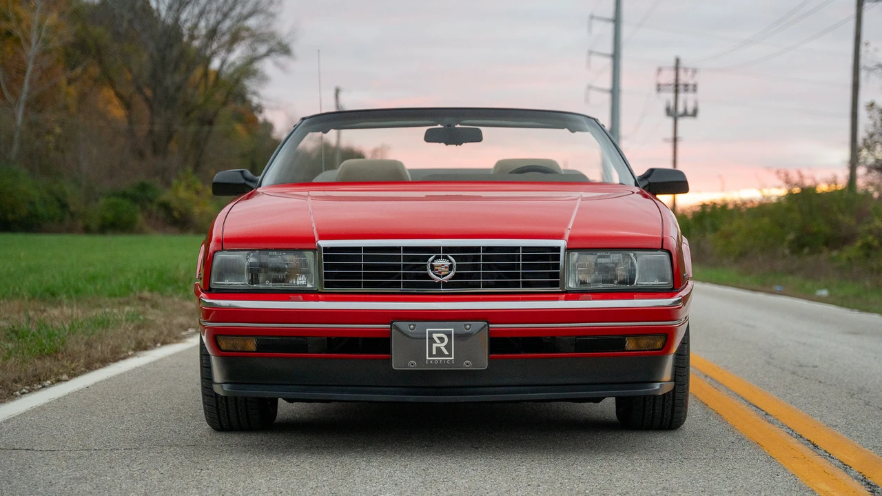 1993 Cadillac Allante - Image 18 of 31