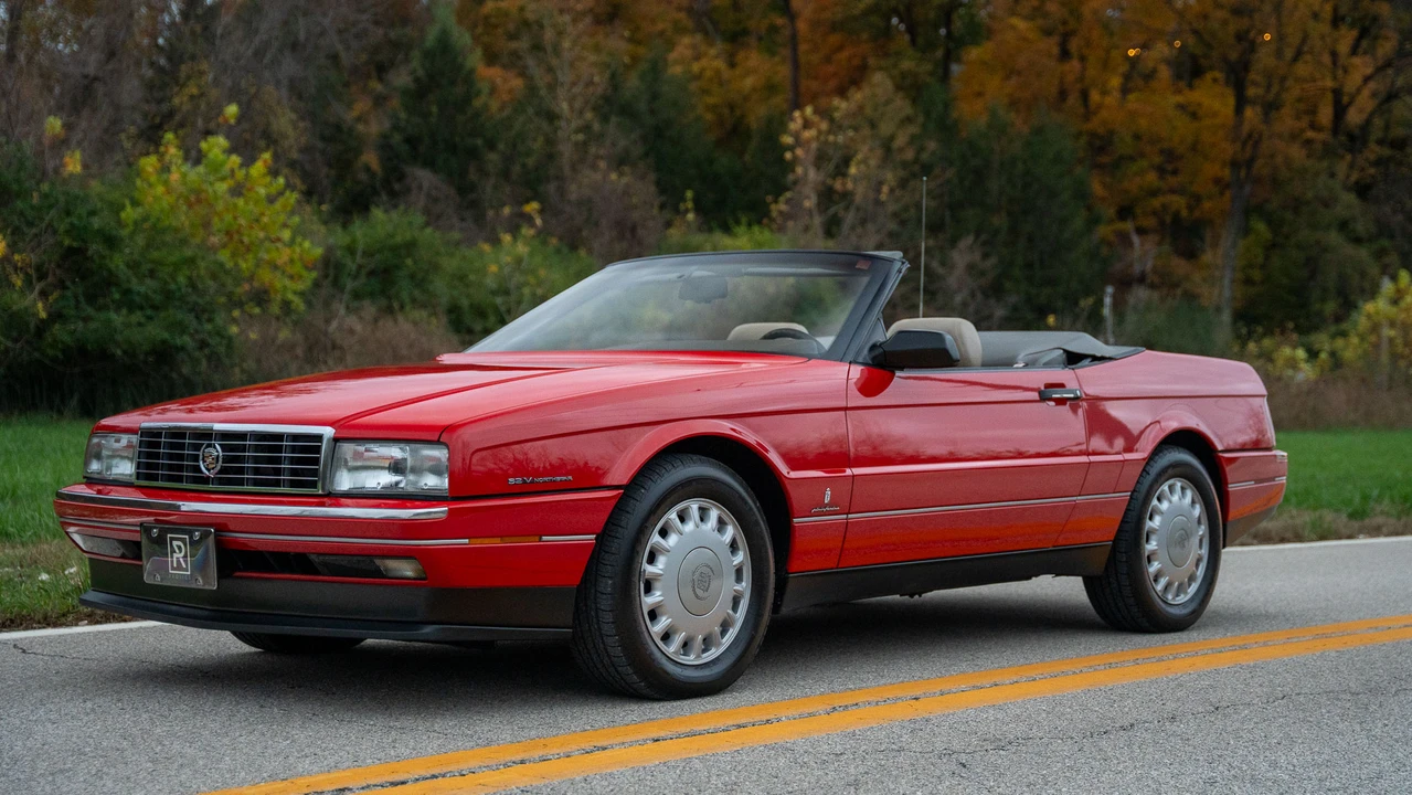 1993 Cadillac Allante - Image 15 of 31