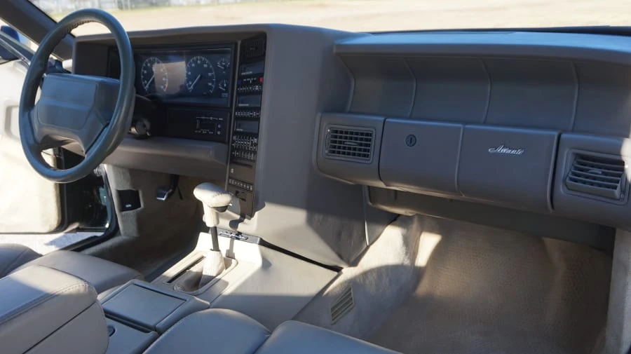 1993 Cadillac Allante - Image 7 of 12