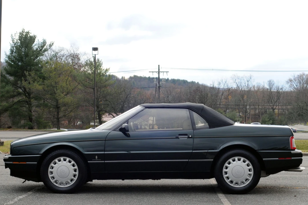 1993 Cadillac Allante - Image 3 of 31