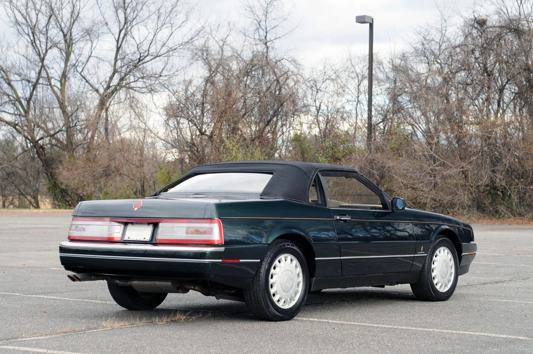 1993 Cadillac Allante - Image 7 of 31