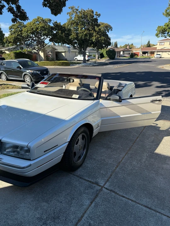 1993 Cadillac Allante - Image 14 of 29