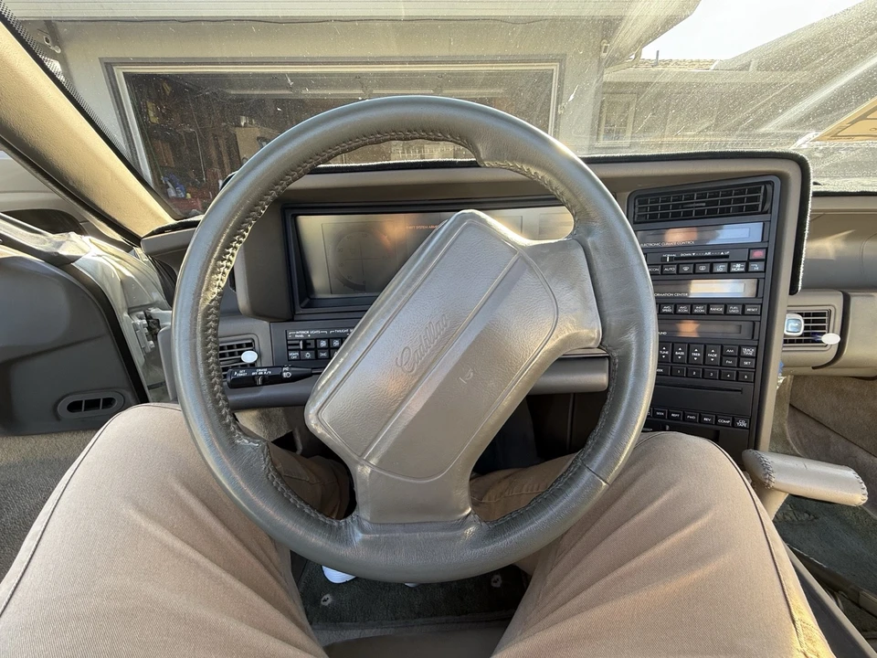 1993 Cadillac Allante - Image 21 of 29
