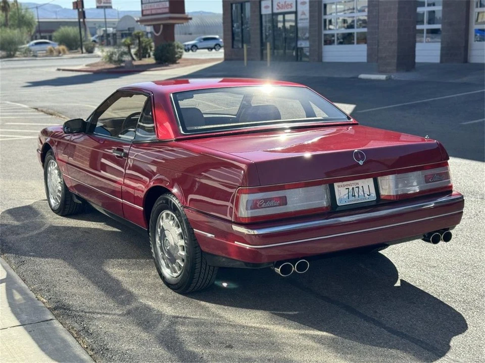 1993 Cadillac Allante - Image 7 of 31