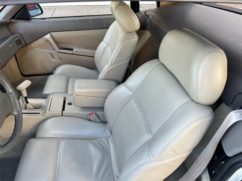1993 Cadillac Allante - Image 20 of 28