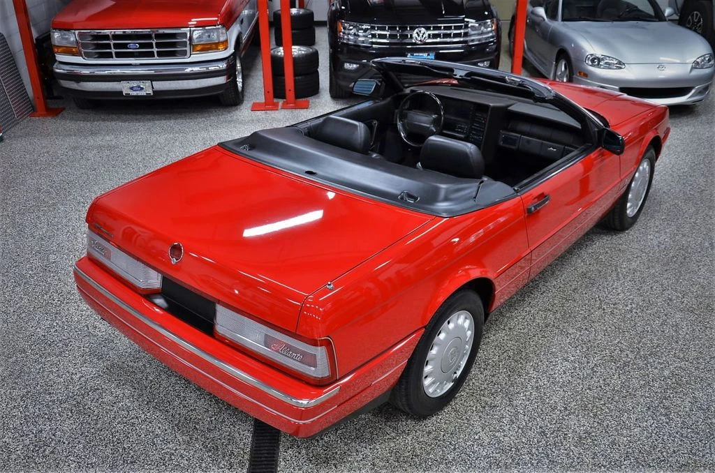 1993 Cadillac Allante - Image 17 of 31