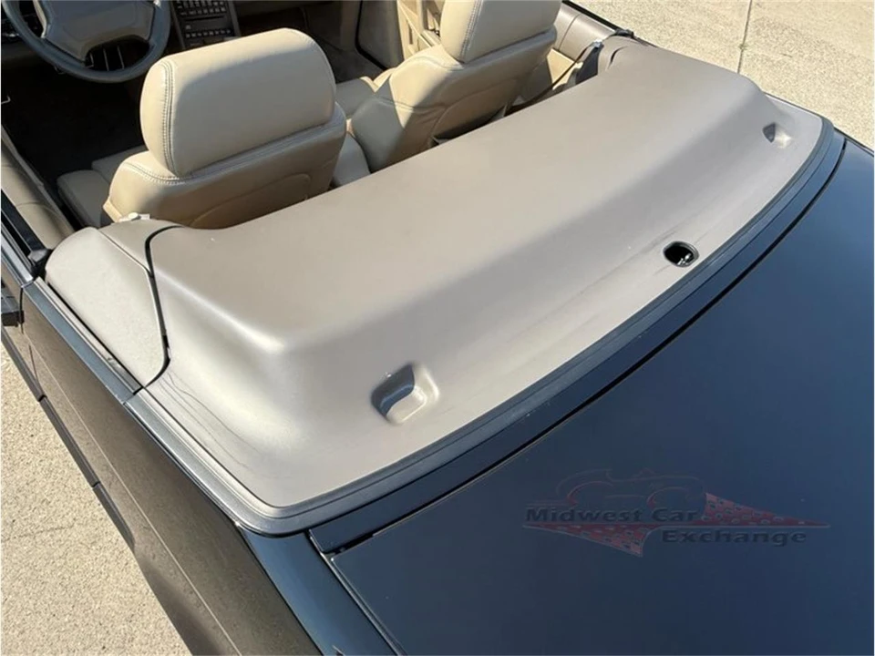 1993 Cadillac Allante - Image 4 of 31