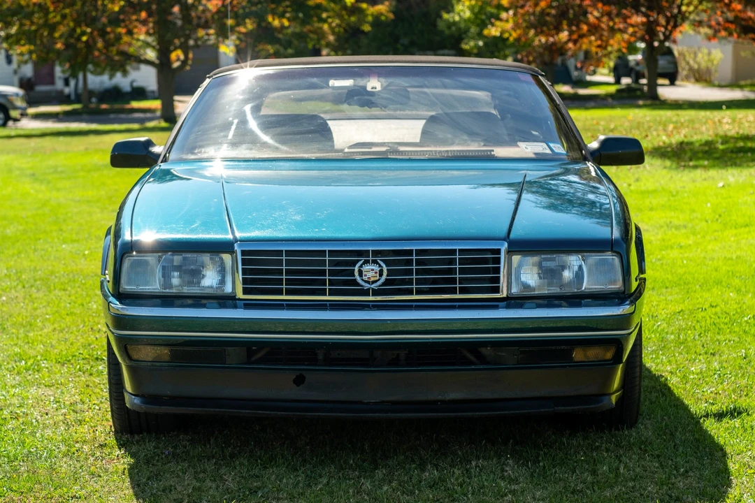 1993 Cadillac Allante - Image 9 of 31
