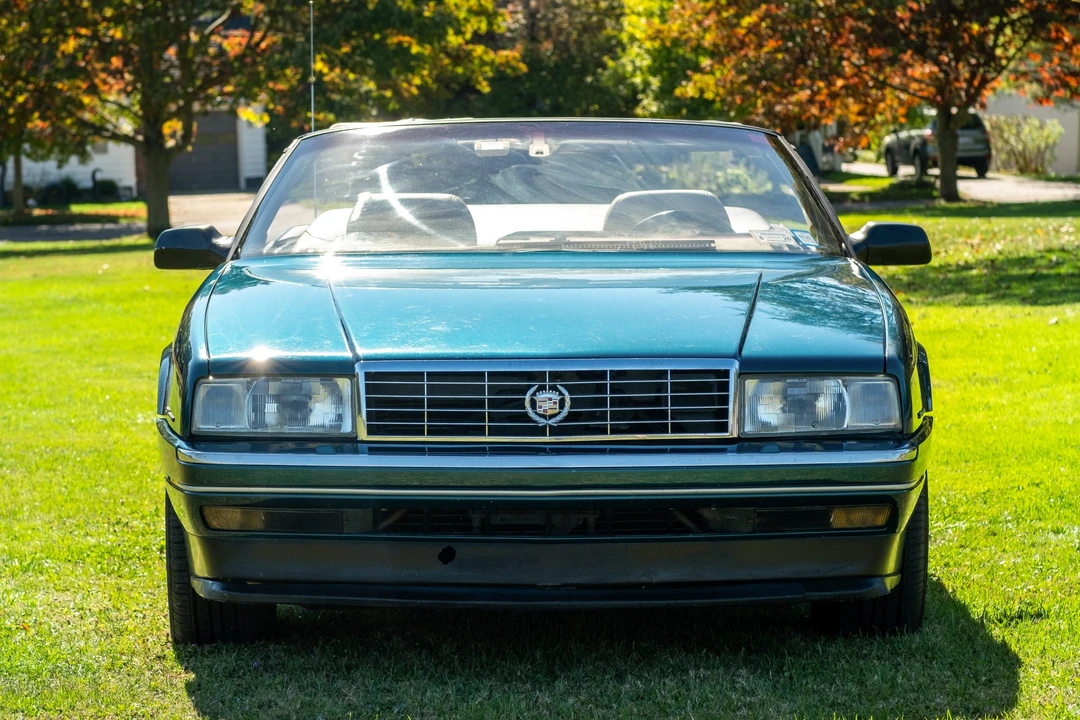 1993 Cadillac Allante - Image 3 of 31